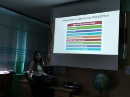 Rok szkolny 2022-2023 - 32 - DzieΣ Bezpiecznego Internetu